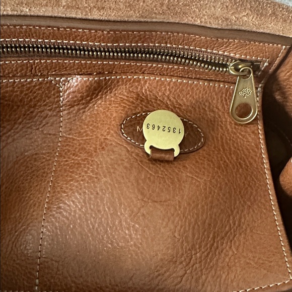 Authentic Mulberry Tan Leather Bag with Gold Accent - Picture 5 of 17